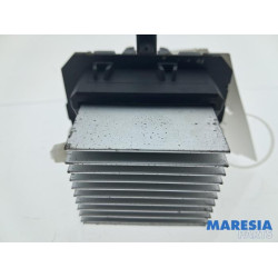 Peugeot - 208 - Kachel Weerstand