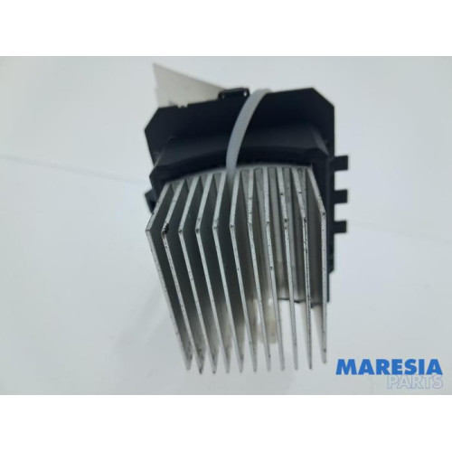 Peugeot - 208 - Kachel Weerstand