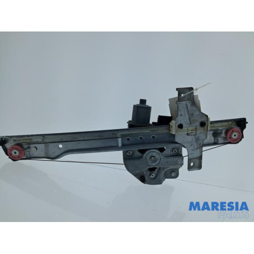 Peugeot - 208 - Ruitmechaniek 4Deurs links-voor