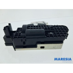 Citroen - C3 - Tailgate lock mechanism