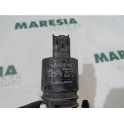 Peugeot - 407 - Scheibensprüherpumpe vorne