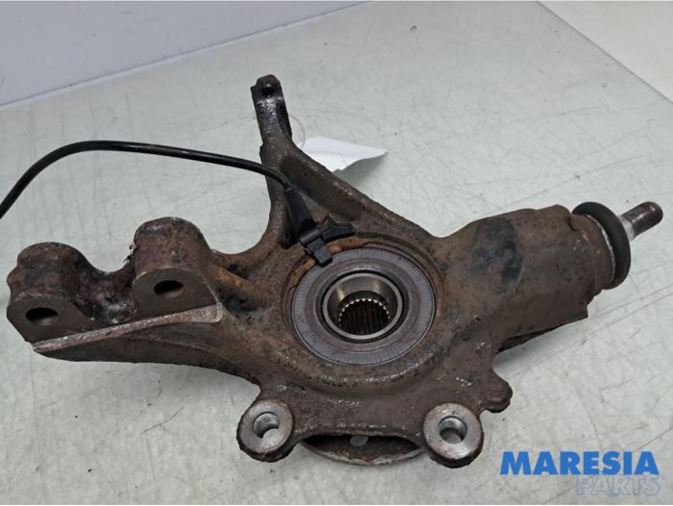 Peugeot - 308 - Knuckle, front right