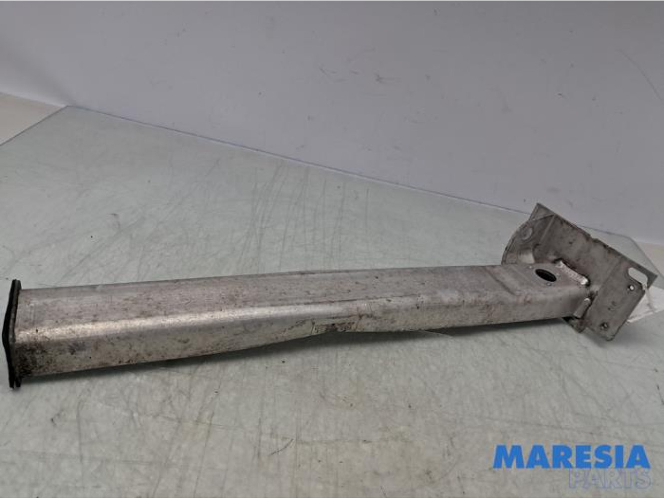 Peugeot - 308 - Front part support