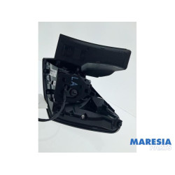 Peugeot - 3008 - Taillight, left