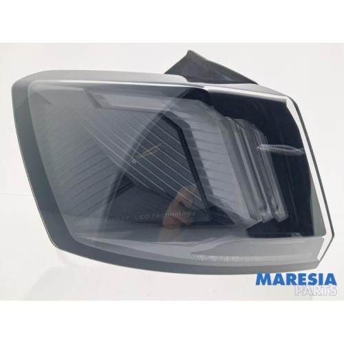 Peugeot - 3008 - Taillight, left