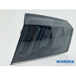 Peugeot - 3008 - Taillight, right