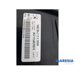 Peugeot - 3008 - Taillight, right