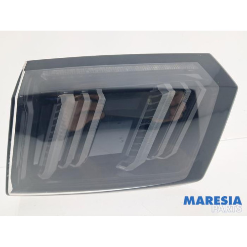 Peugeot - 3008 - Feu arrière droit