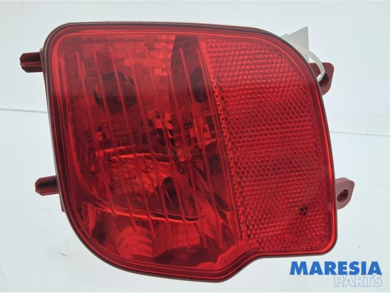 Peugeot - 3008 - Feu antibrouillard arrière