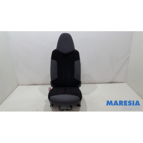 Citroen - C1 - Stoel links