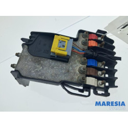 Peugeot - Partner - Fuse box
