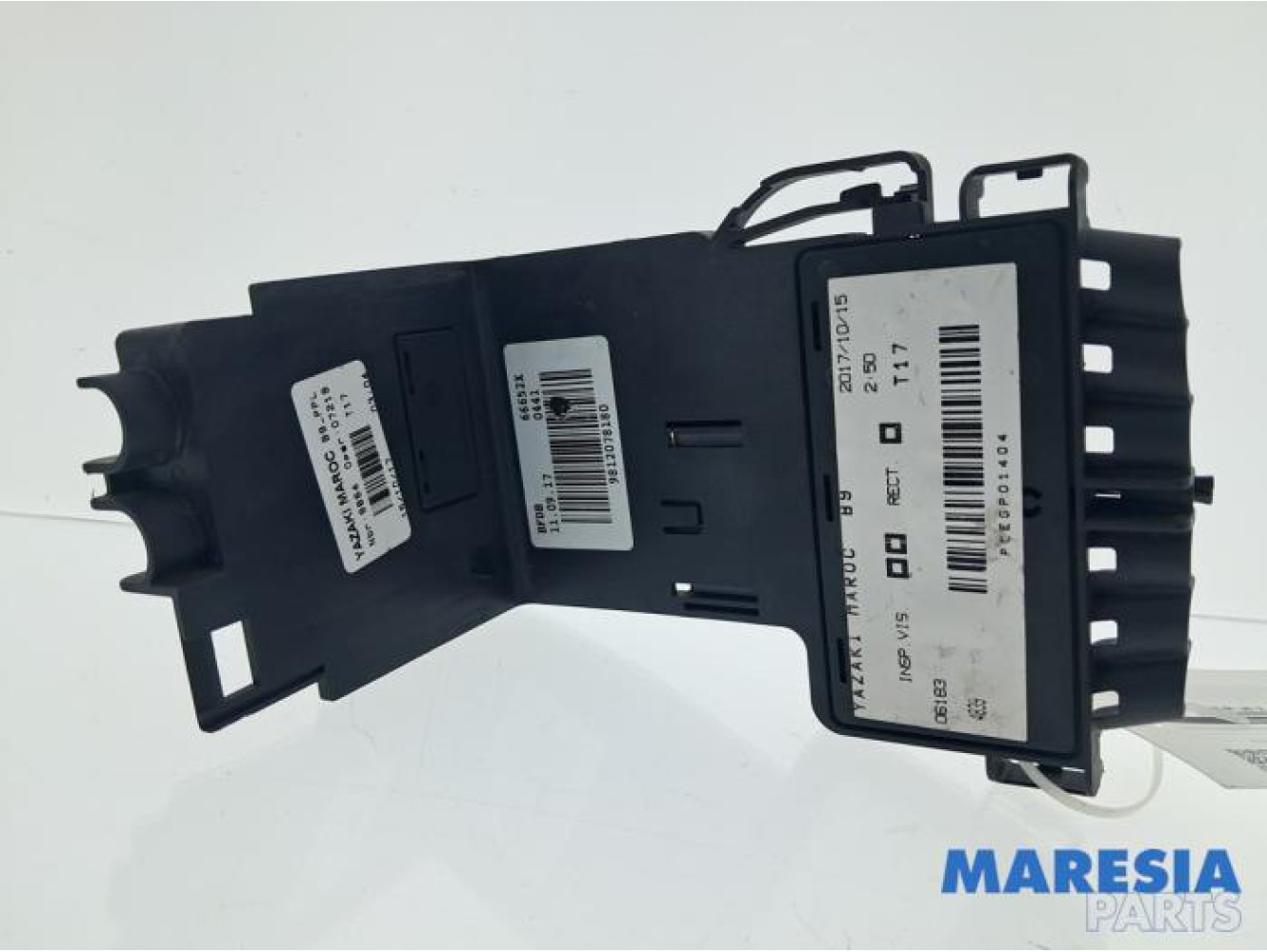 Peugeot - Partner - Fuse box