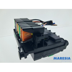 Peugeot - Partner - Fuse box
