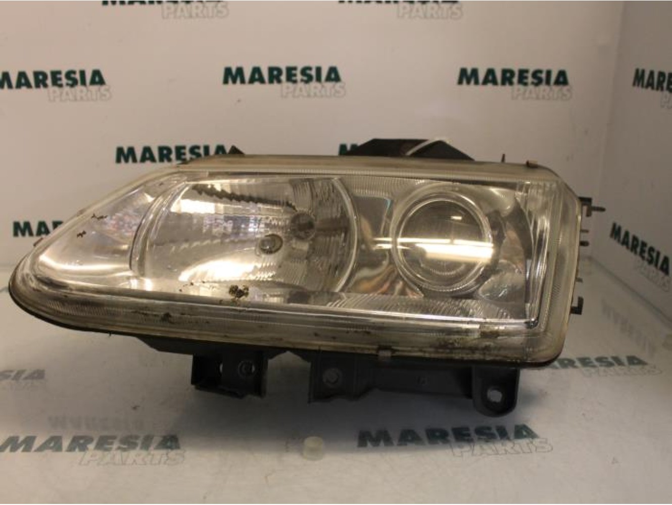 Renault - Espace - Scheinwerfer links