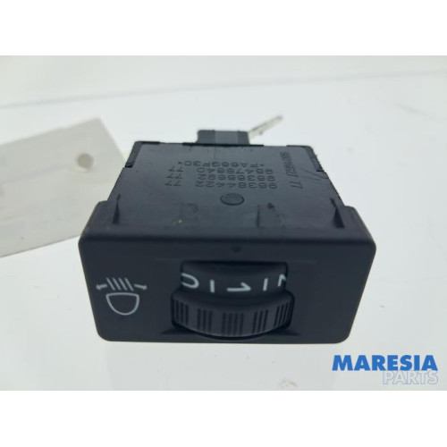 Peugeot - Partner - Schakelaar Koplamp Ihv