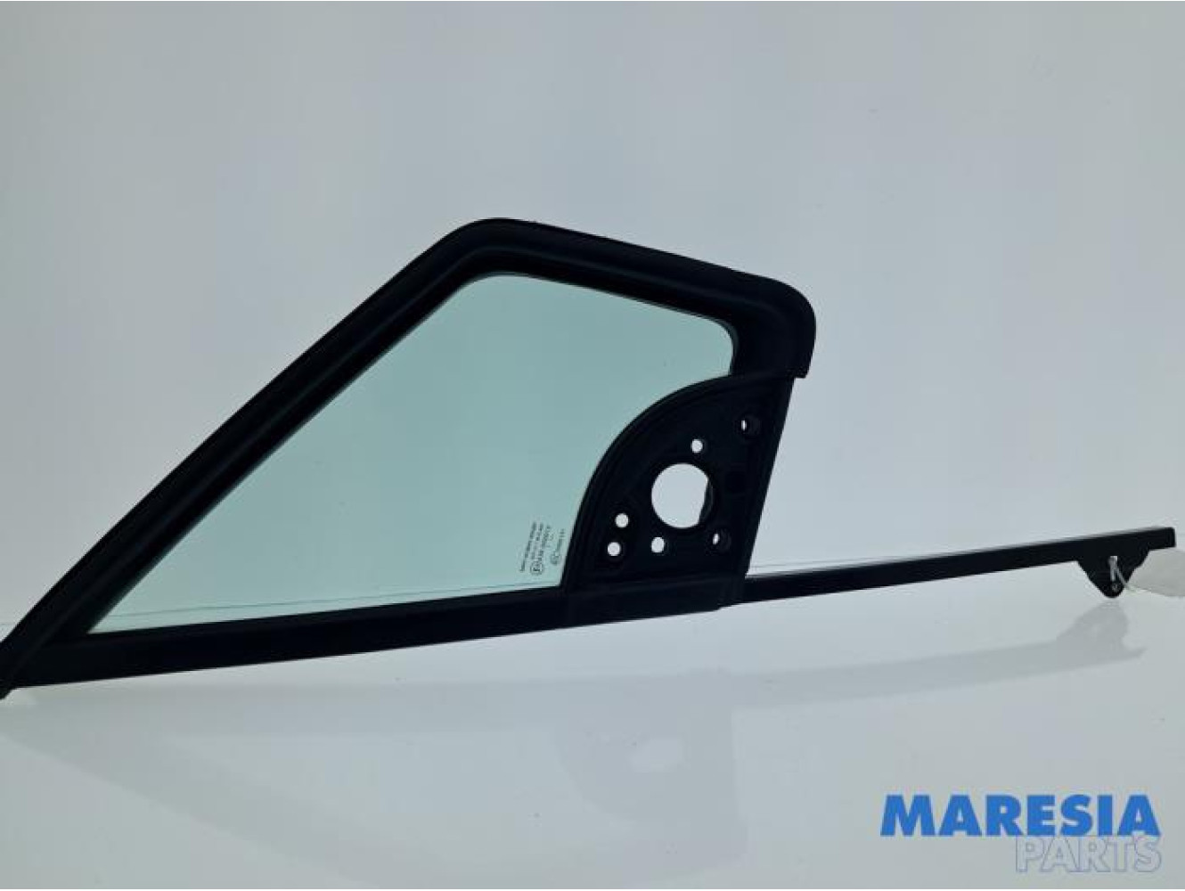 Peugeot - Partner - Driehoeks Ruit rechts-voor