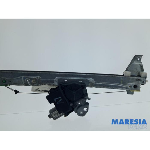 Peugeot - 308 - Window mechanism 4-door, front left