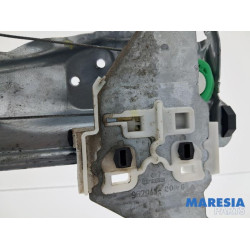 Peugeot - 308 - Fenstermechanik 4-türig links hinten