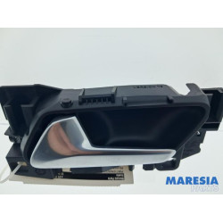 Peugeot - 3008 - Portiergreep 4Deurs links-achter