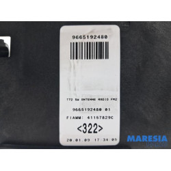 Peugeot - 308 - Antenne Versterker