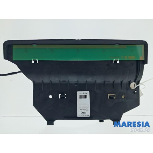 Peugeot - 308 - Antenne Versterker