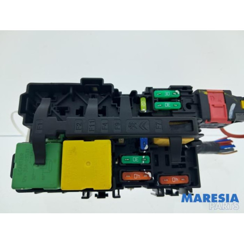 Peugeot - 3008 - Boîte à fusibles