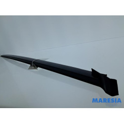 Peugeot - 3008 - Frontscreen frame