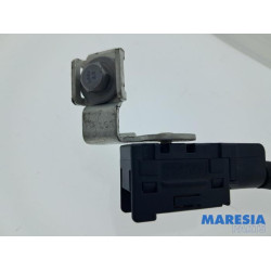 Peugeot - 3008 - Battery pole