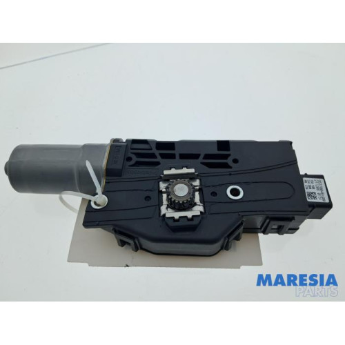 Peugeot - 3008 - Schuifdak Motor