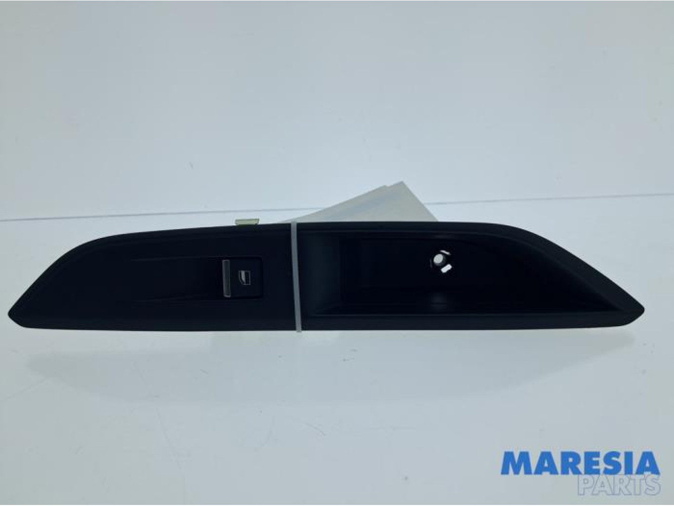 Peugeot - 3008 - Electric window switch