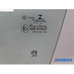 Peugeot - 3008 - Door window 4-door, front left