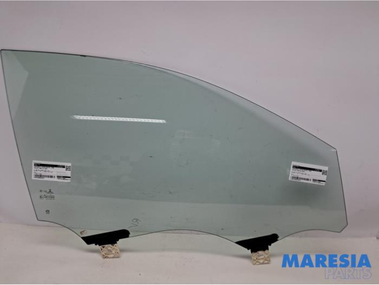 Peugeot - 3008 - Door window 4-door, front right