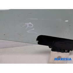 Peugeot - 3008 - Door window 4-door, front right