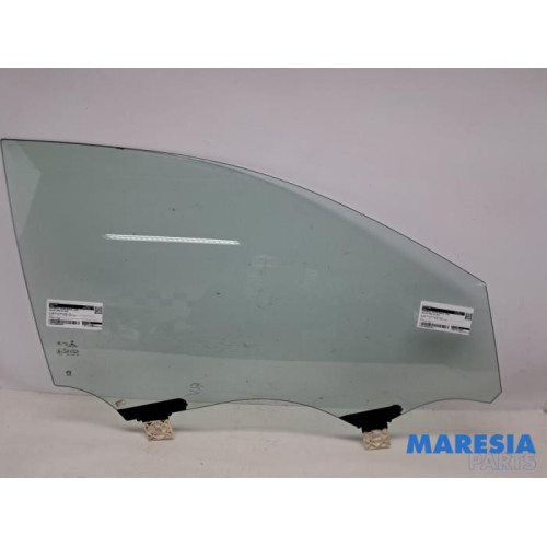 Peugeot - 3008 - Door window 4-door, front right