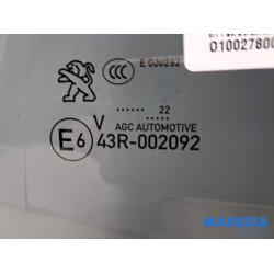 Peugeot - 3008 - Portierruit 4Deurs links-achter