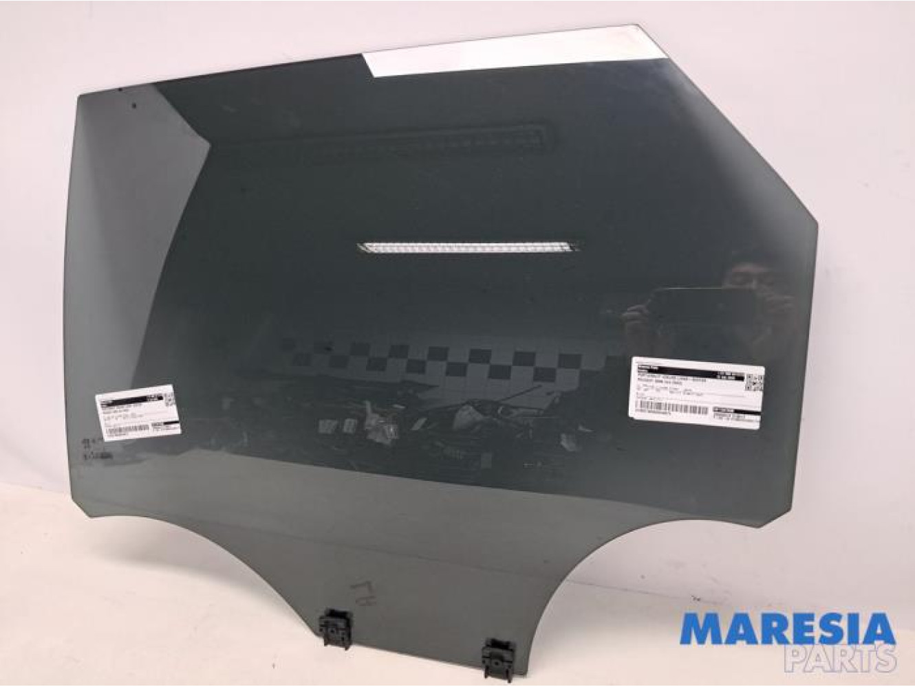 Peugeot - 3008 - Portierruit 4Deurs links-achter