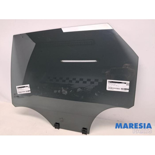 Peugeot - 3008 - Portierruit 4Deurs links-achter