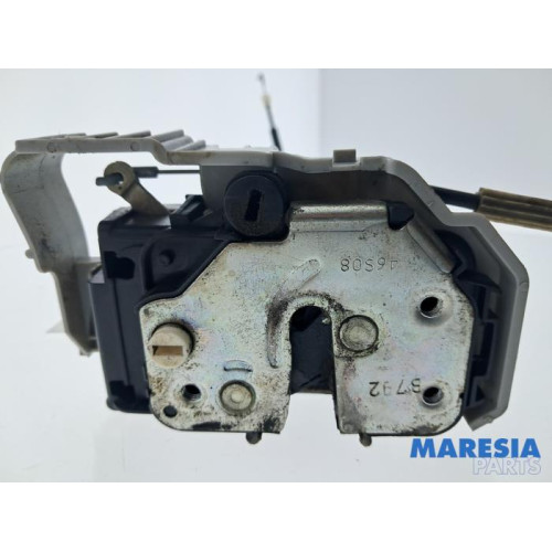 Lancia - Delta - Rear door lock mechanism 4-door, left