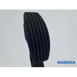 Lancia - Delta - Gaspedaal