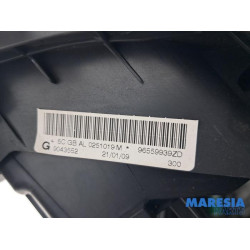 Peugeot - 308 - Knee airbag, left