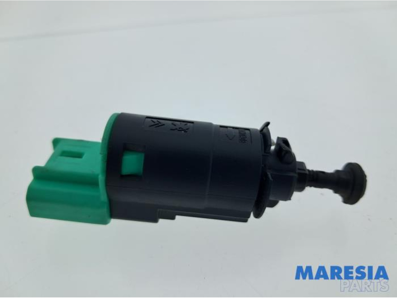 Peugeot - 308 - Brake light switch
