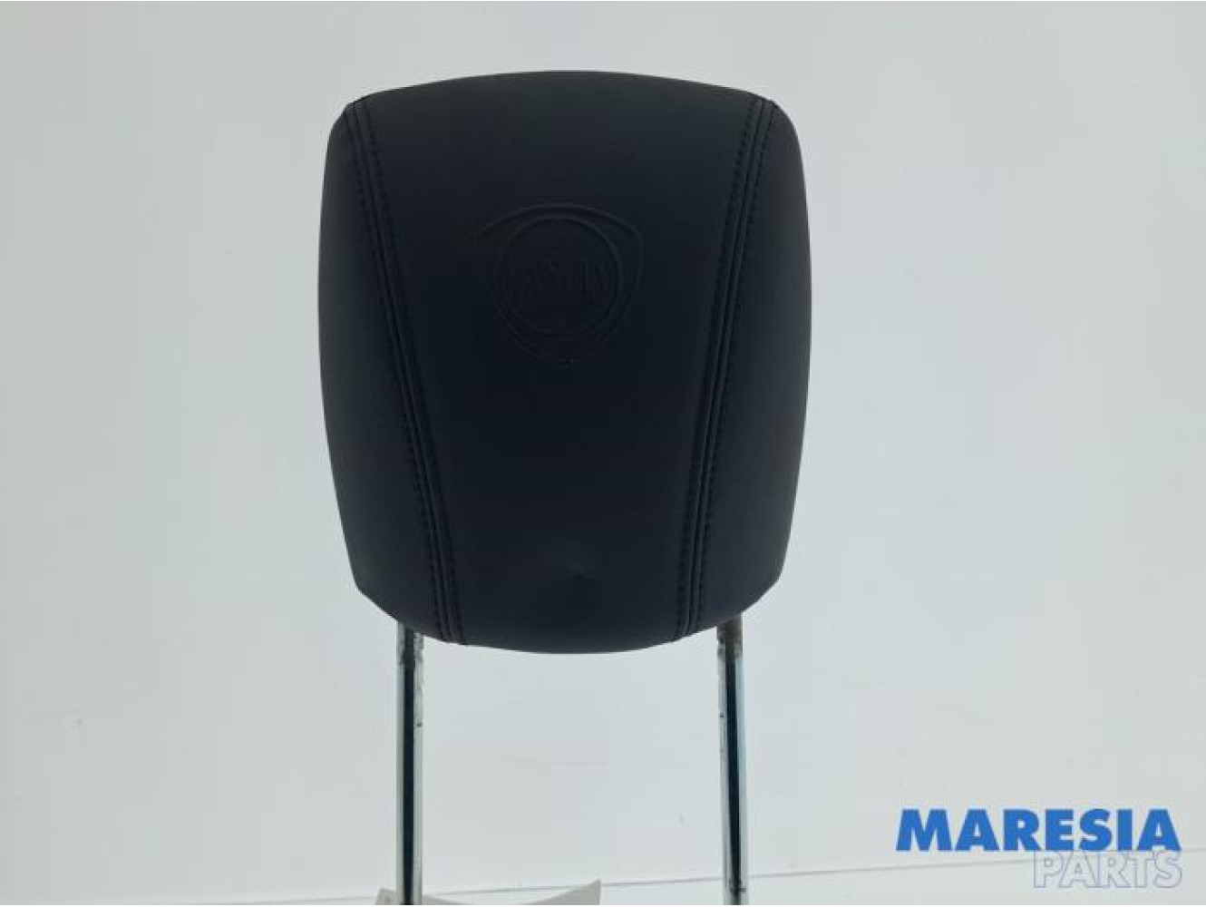 Lancia - Delta - Headrest