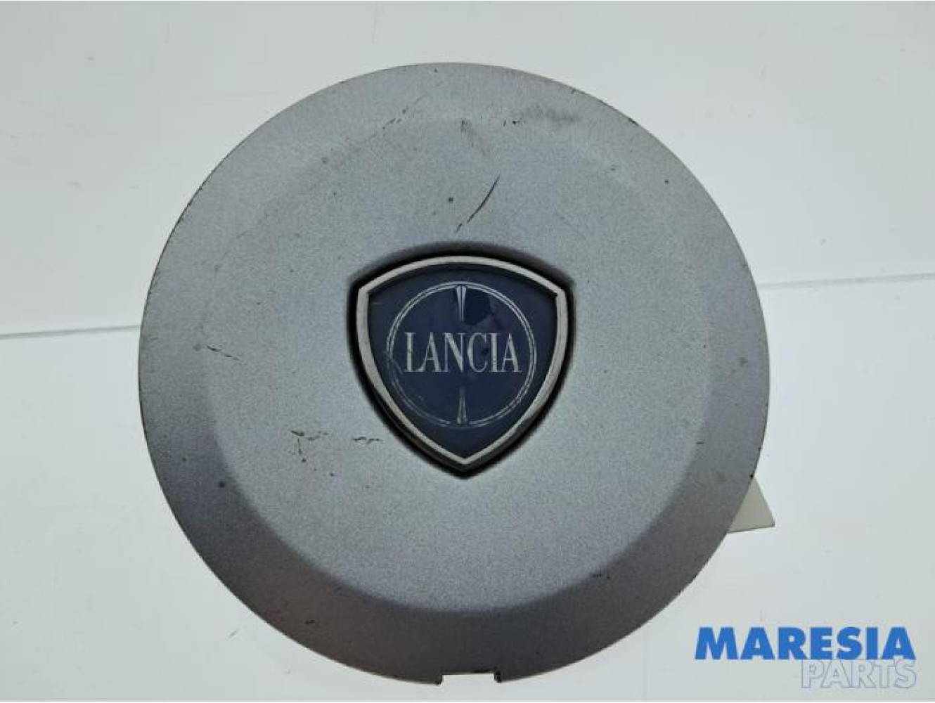 Lancia - Delta - Wheel cover (spare)