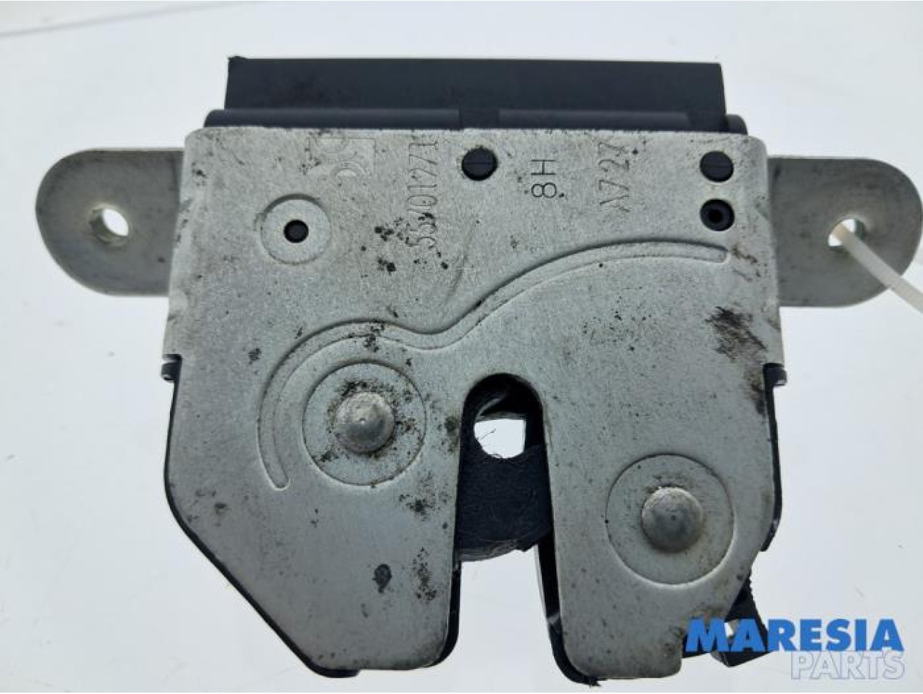 Lancia - Delta - Tailgate lock mechanism