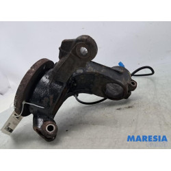 Citroen - C3 - Fusee links-voor