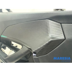 Peugeot - 2008 - Türverkleidung 4-türig links vorne