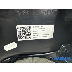 Peugeot - 2008 - Rear door trim 4-door, right