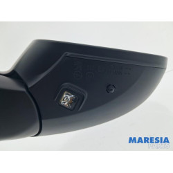 Peugeot - 2008 - Wing mirror, right