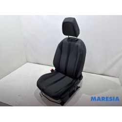 Peugeot - 2008 - Sitz links