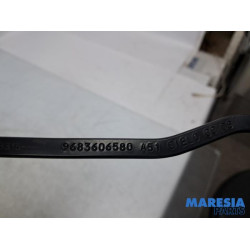 Citroen - C3 - Front wiper arm